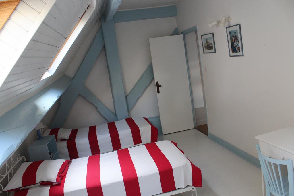 Chambres D'Hotes Les Marronniers Бордо Номер фото
